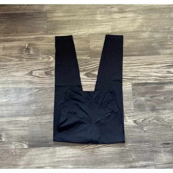 Women's Offline Aerie Real Me High Waisted Crossover Legging Medium True Black - Picture 8 of 14
